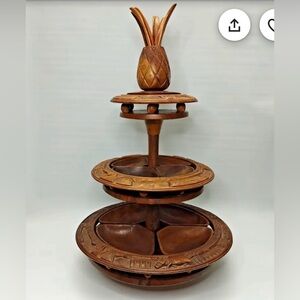 Lazy Susan Monkeypod from Hawaii 1974 Wooden Tiered Serving Tray w/Pineapple Top